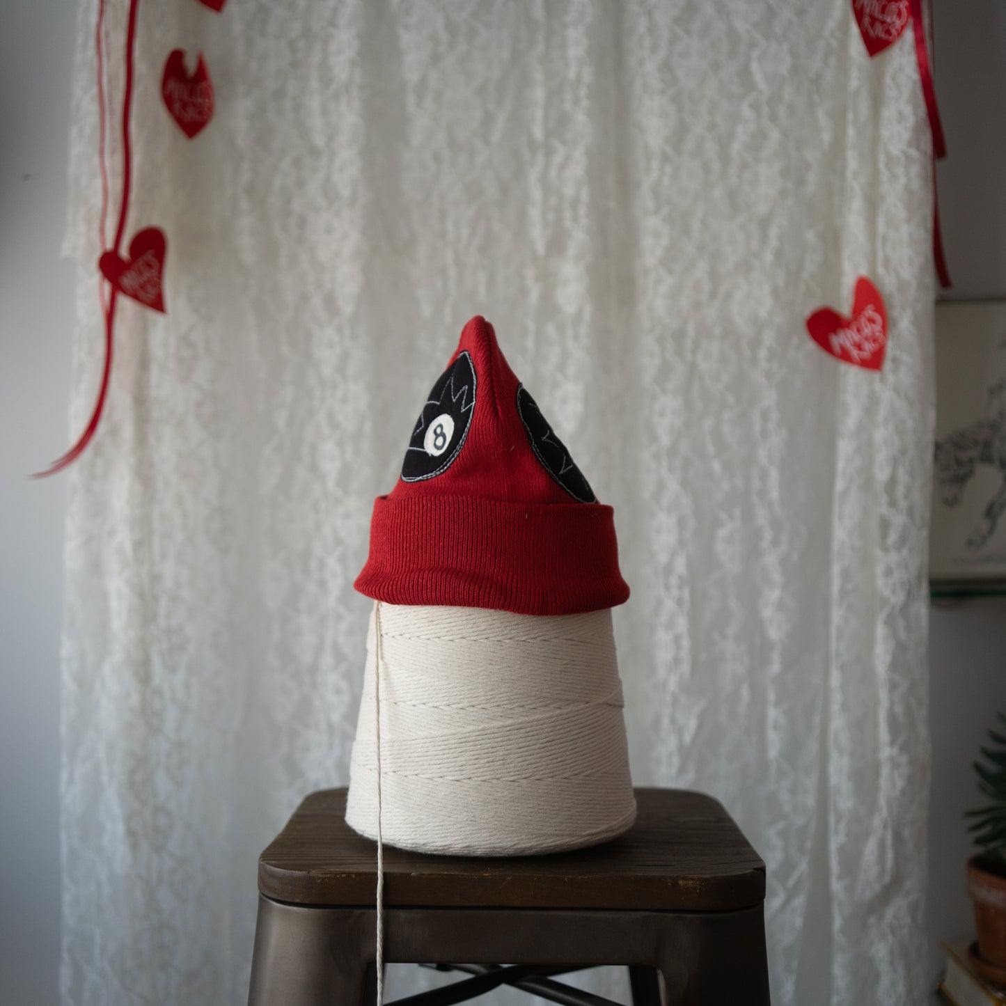 Red double 8ball beanie (os)