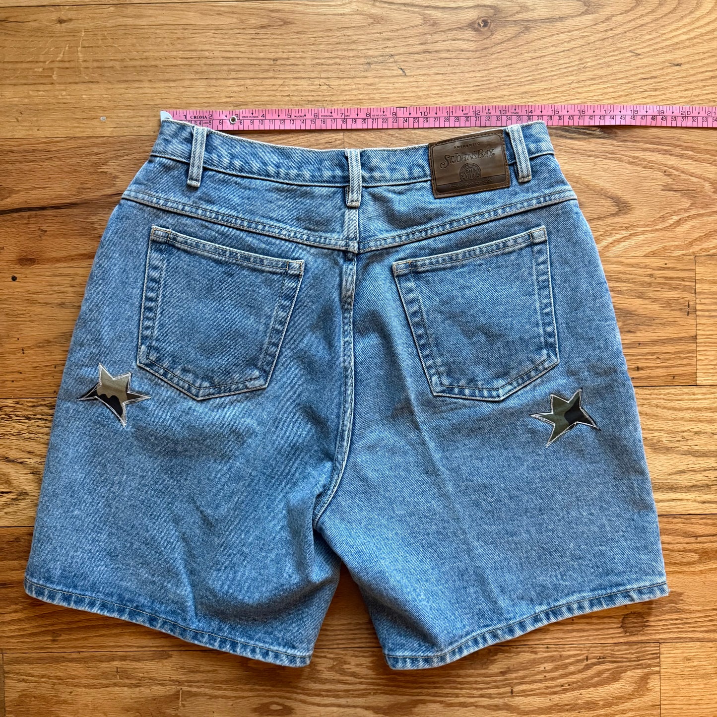 STAR SHORTS(30)