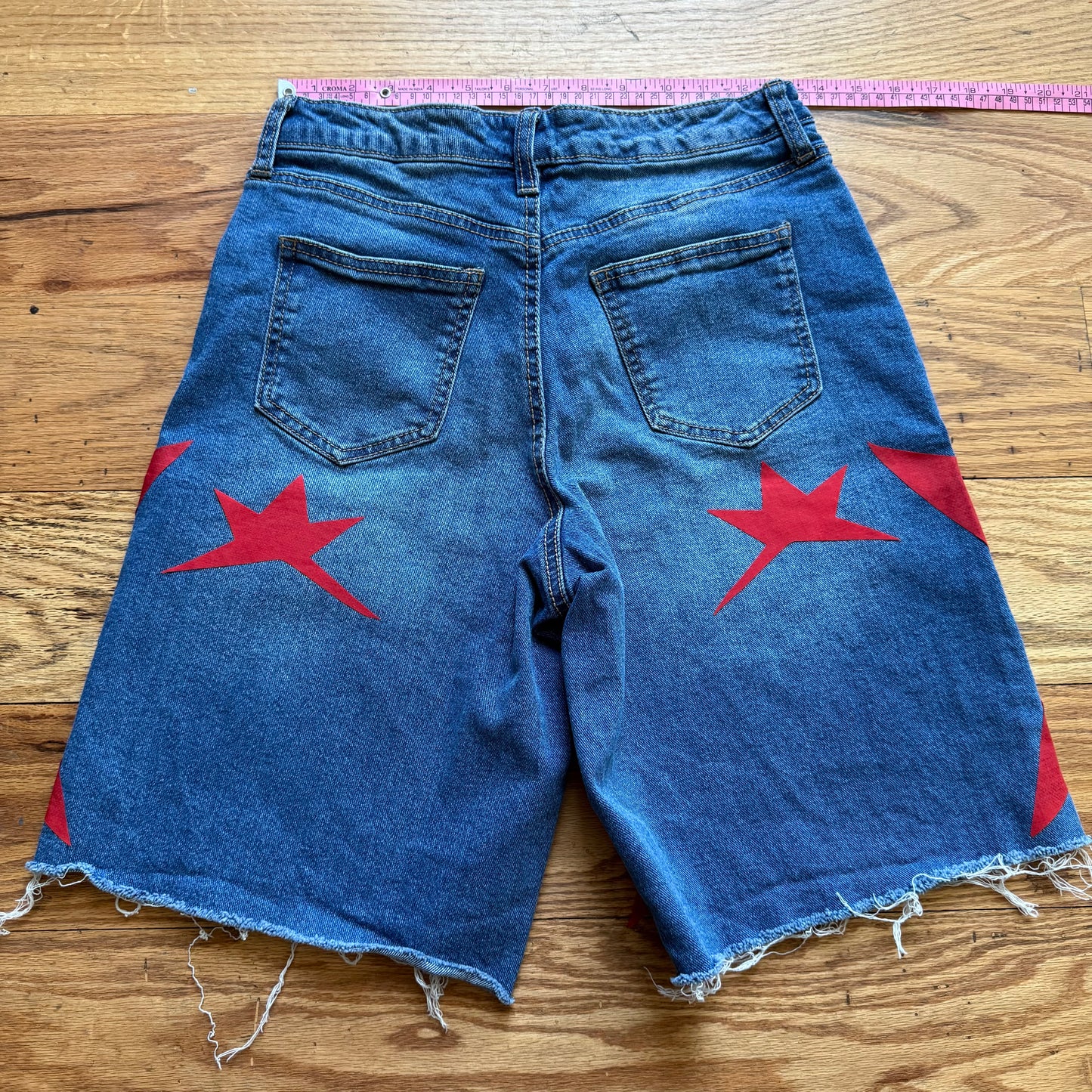 STAR SHORTS(28)