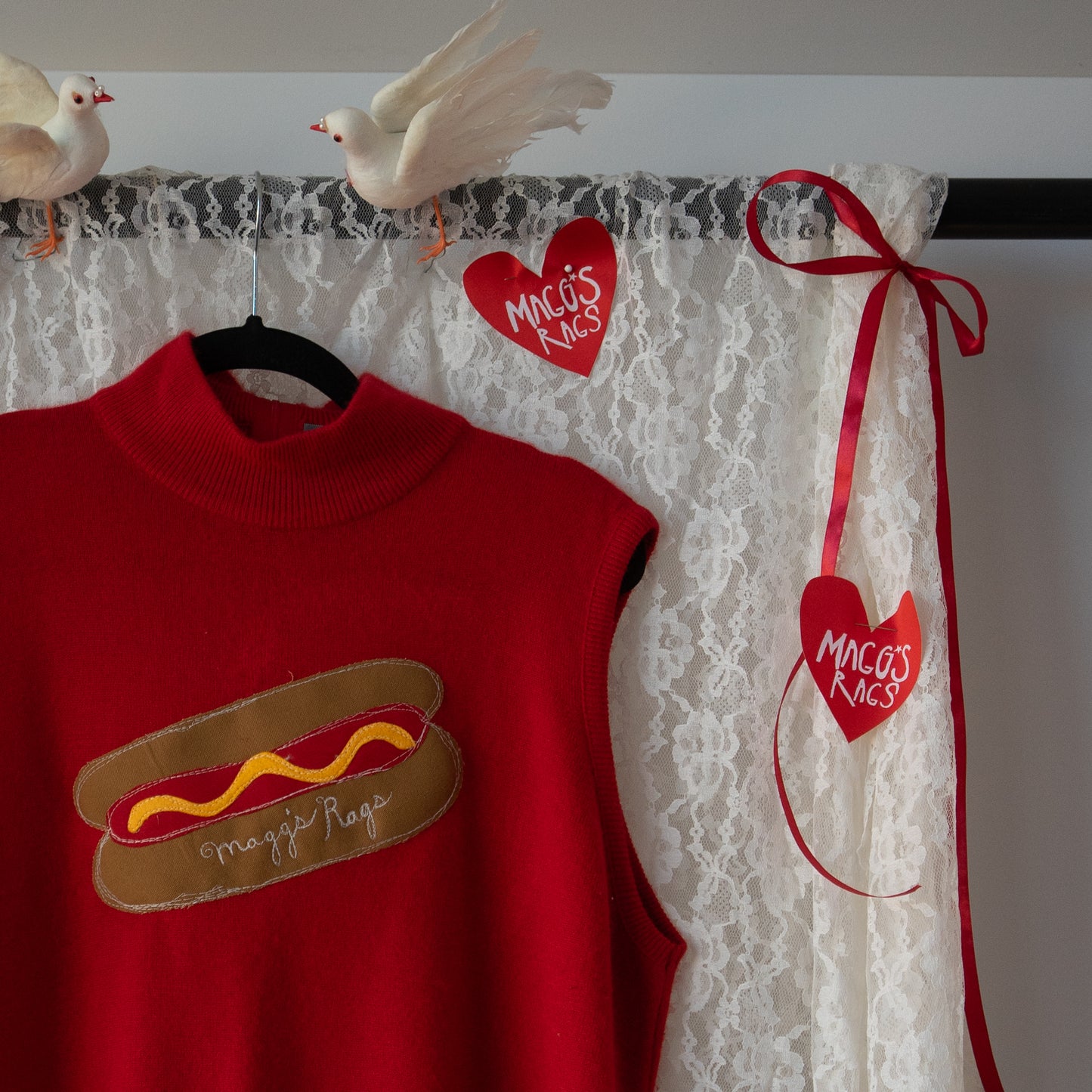 Hotdog mockneck sweater tank(large)