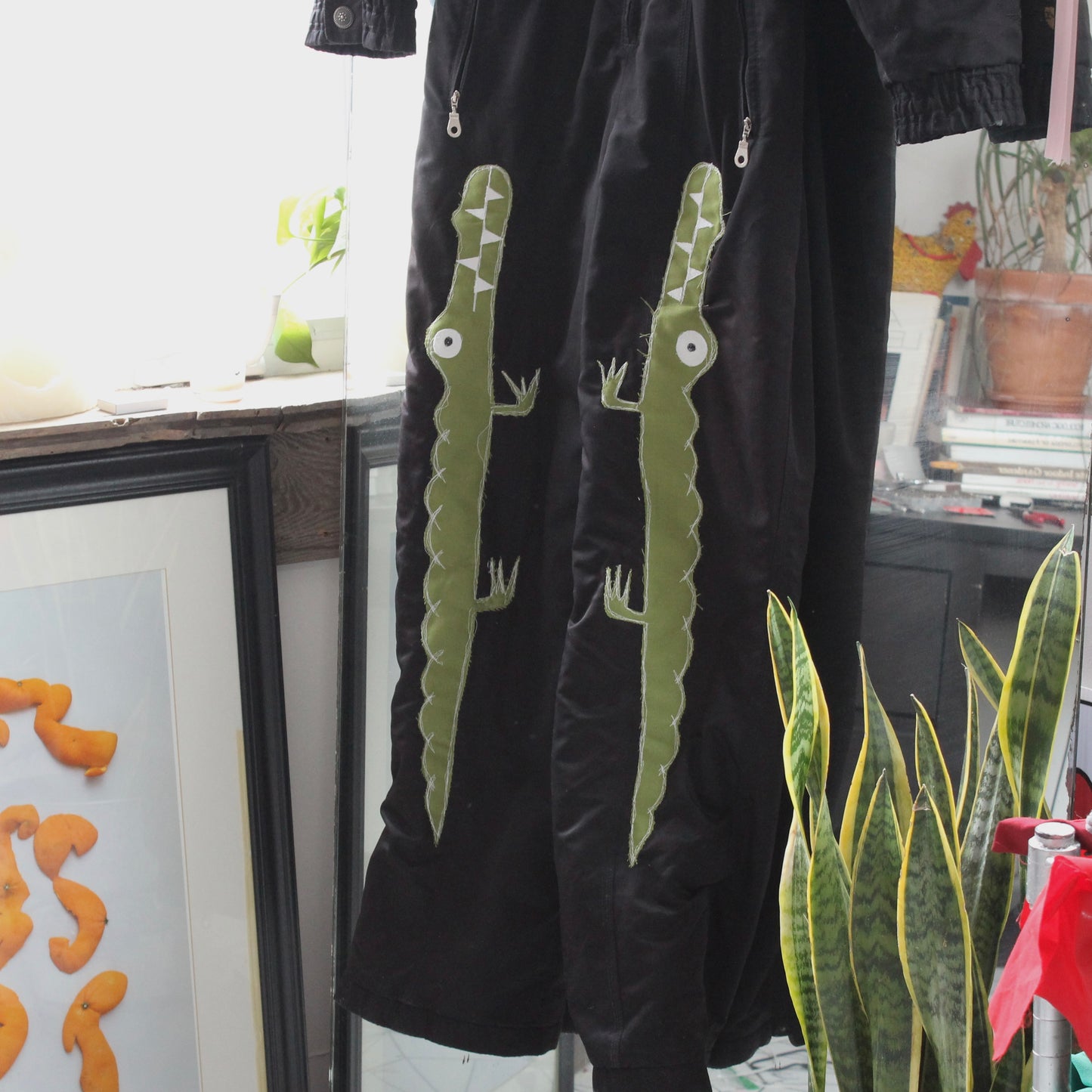 Gator leg snowsuit(medium)