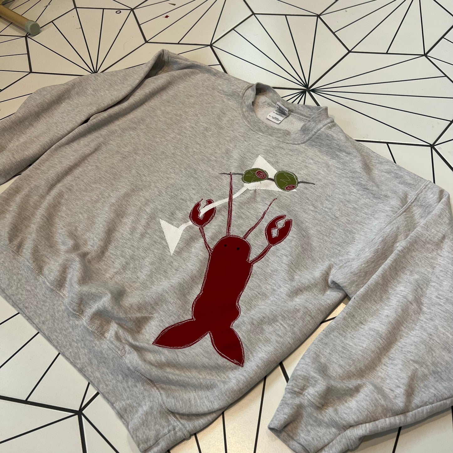 Lobster-tini crew!(XL)