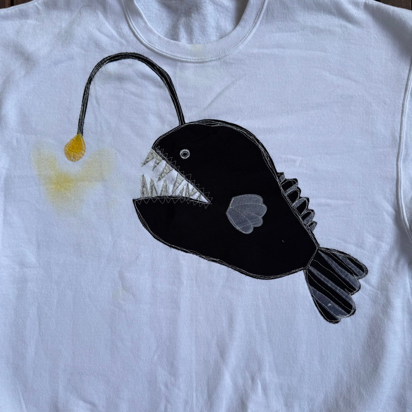 Anglerfish crewneck(XL)