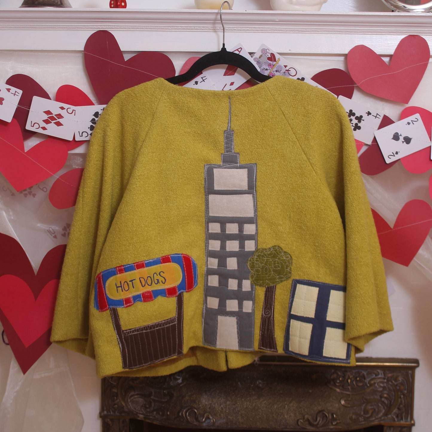 All around the city shrug(medium) - Magg's Rags