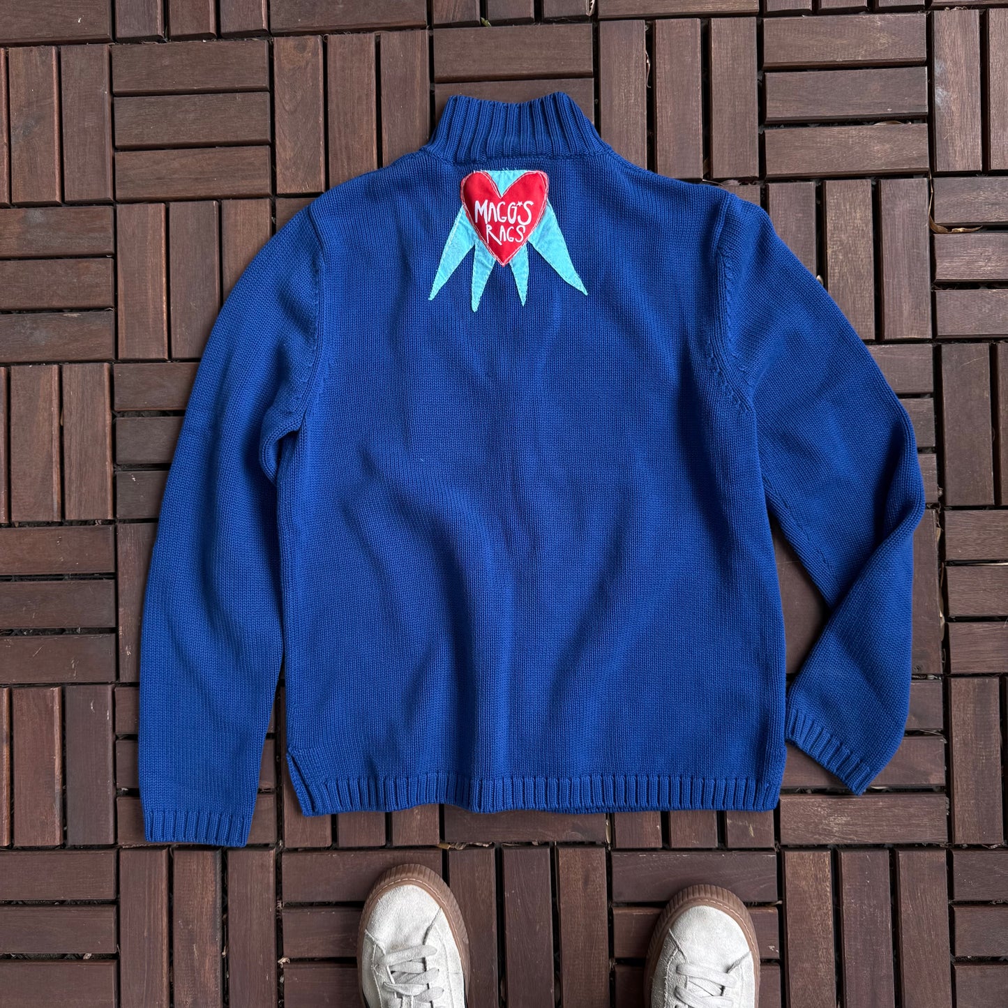 Split front fish zip up(medium)
