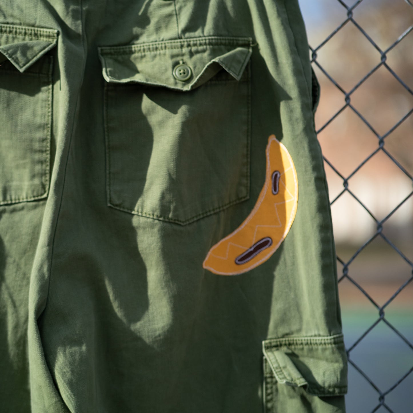 Bananas cargo pants(8-10)