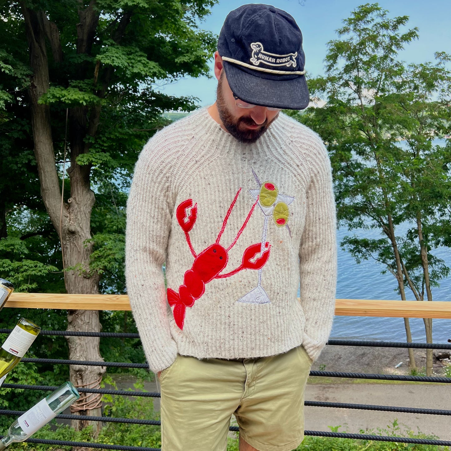Lobster-tini sweater(XL)