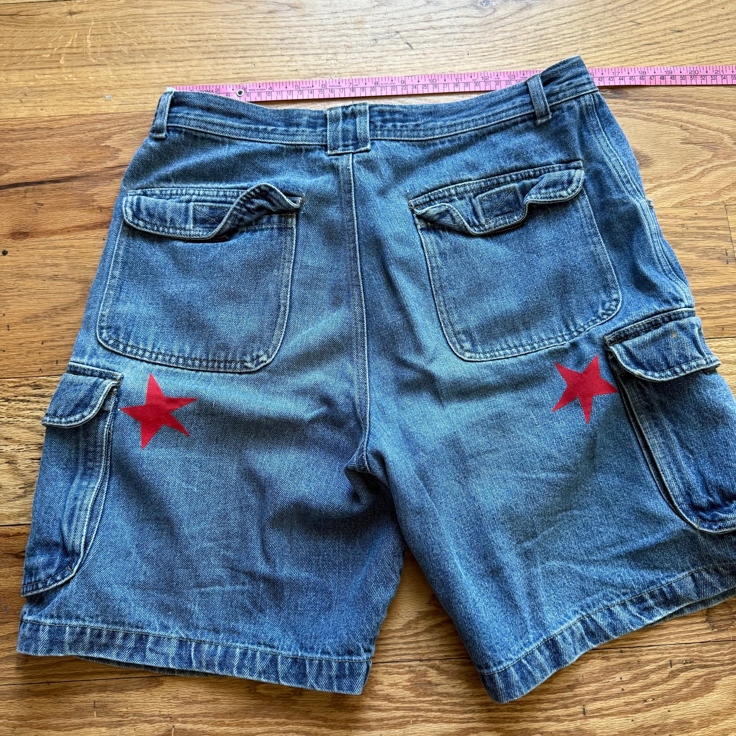 STAR SHORTS(32)