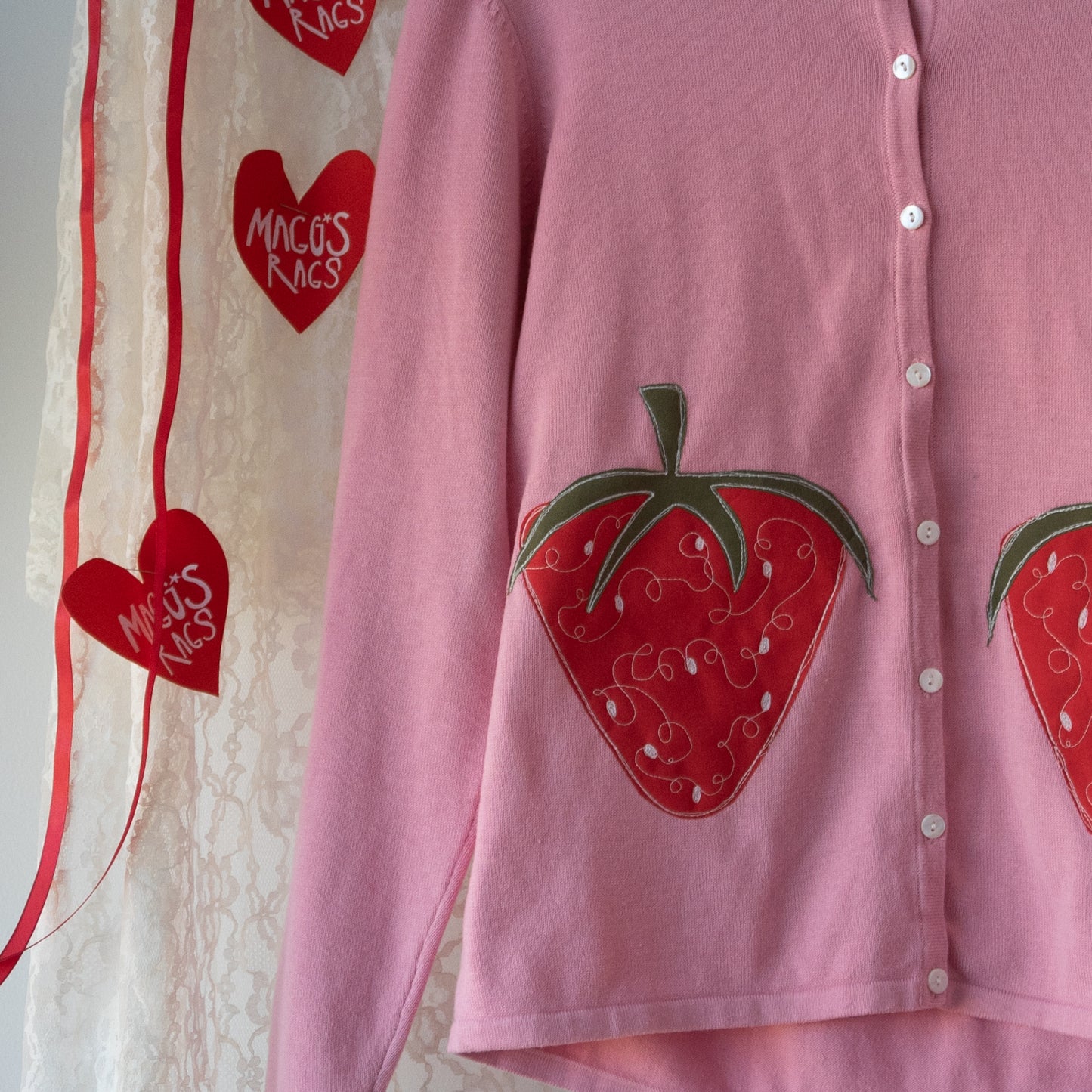 Double strawberry cardigan(Large)