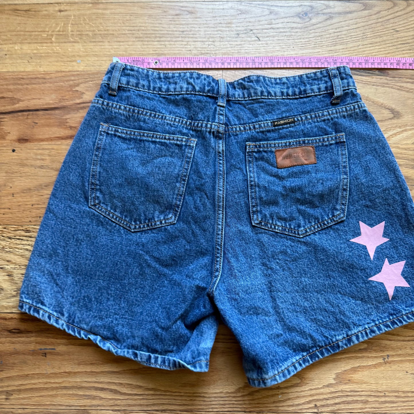 STAR SHORTS(30)