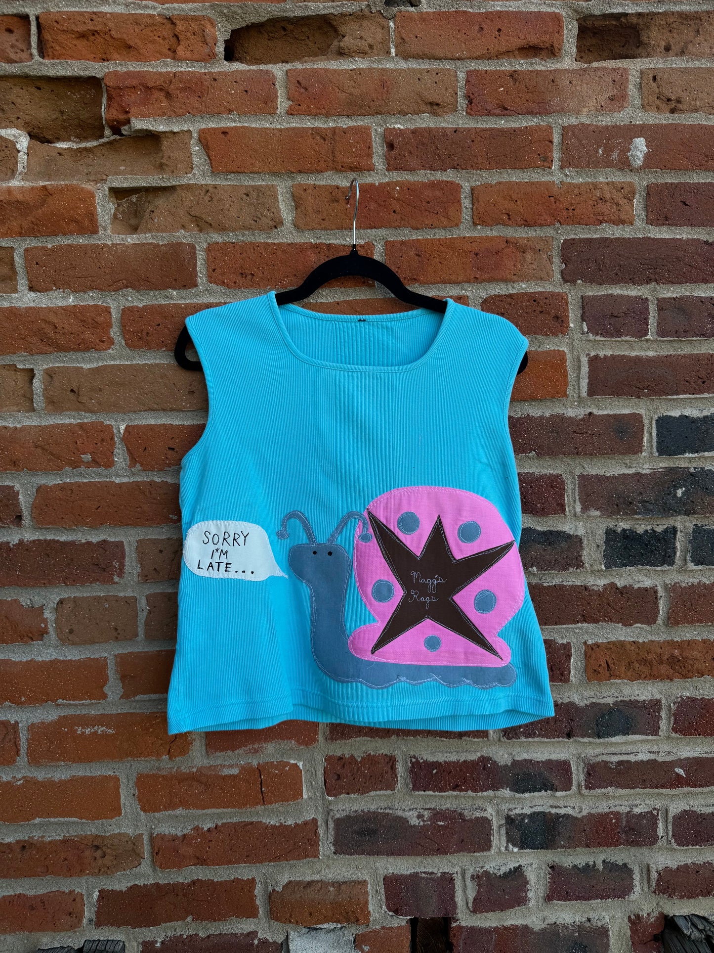 Sorry I’m late snail tank(S/M)