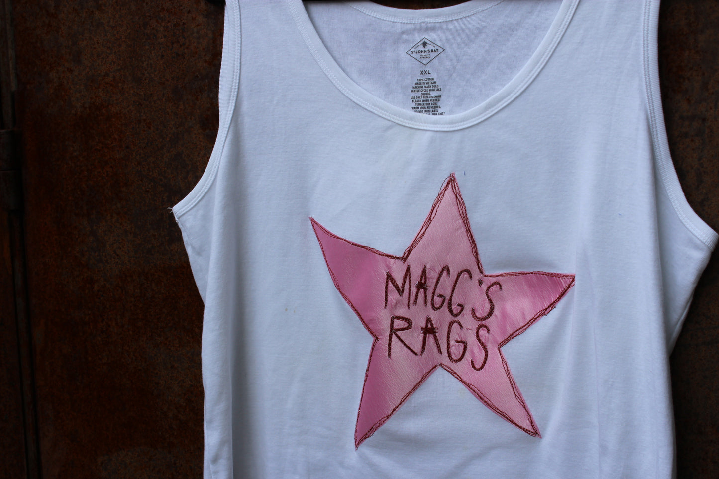 Magg’s rags star tank! (2XL)