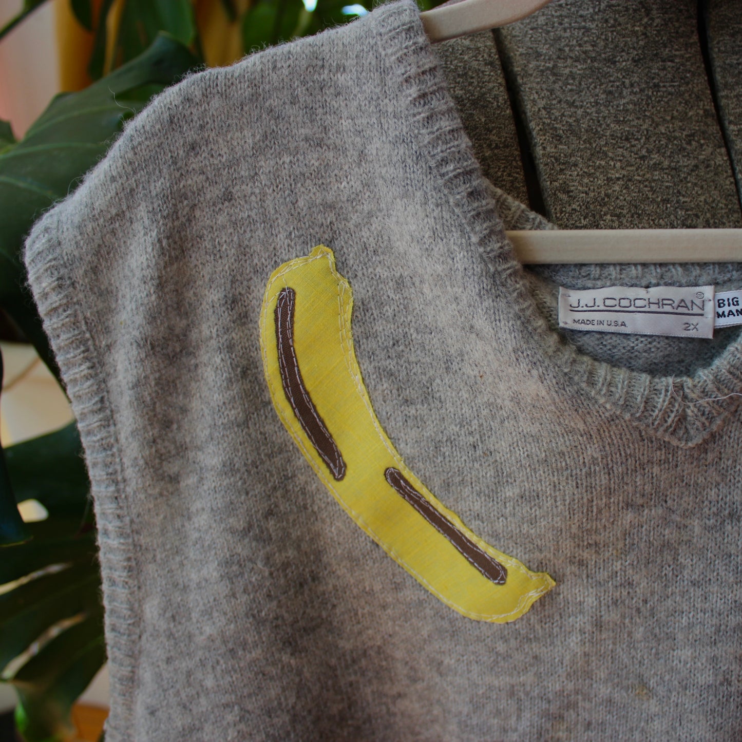 Banana vest