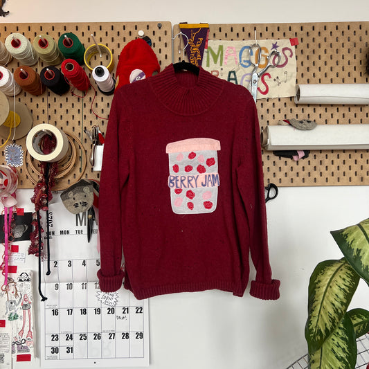 Berry jam sweater (large)