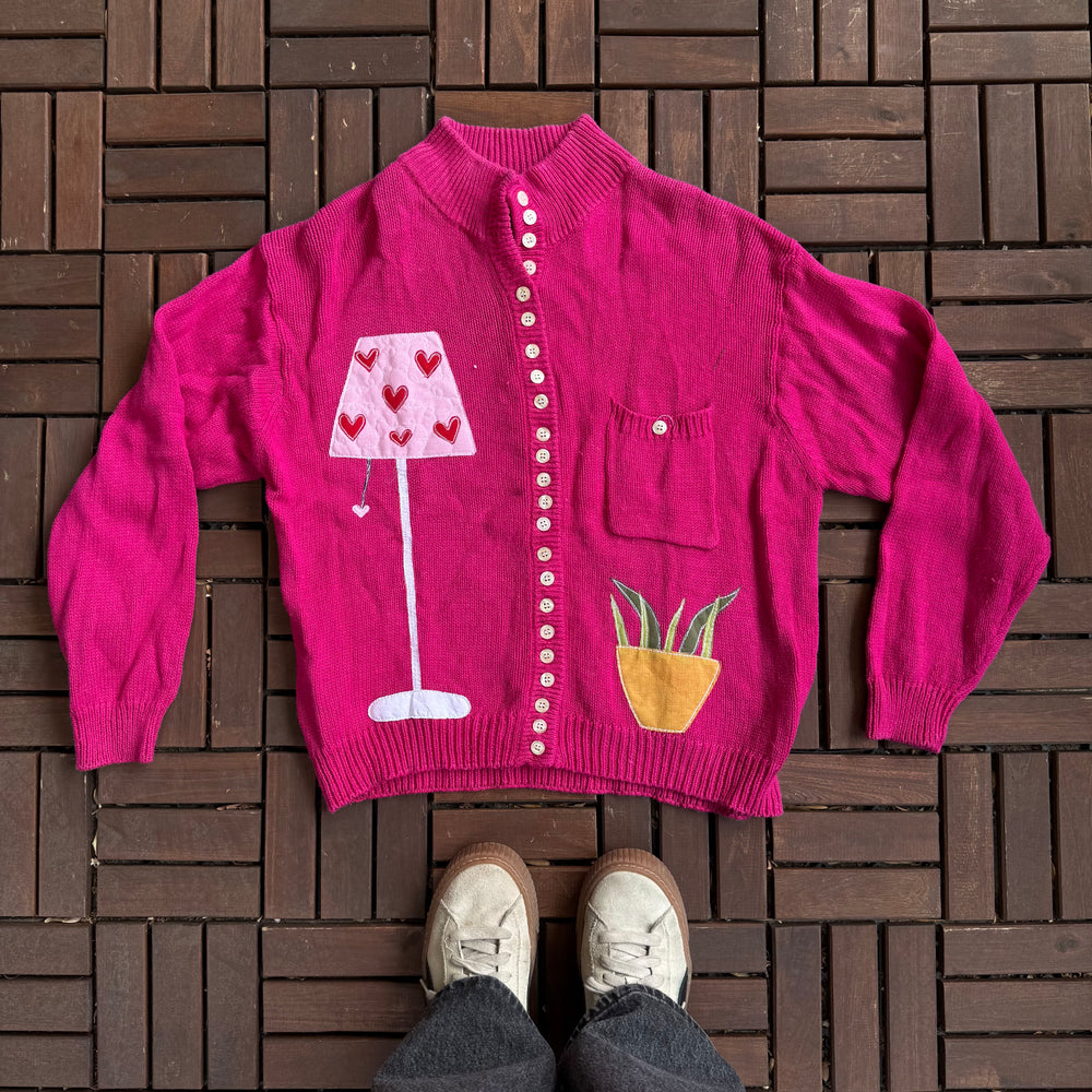 Plant n’ lamp button sweater(medium)
