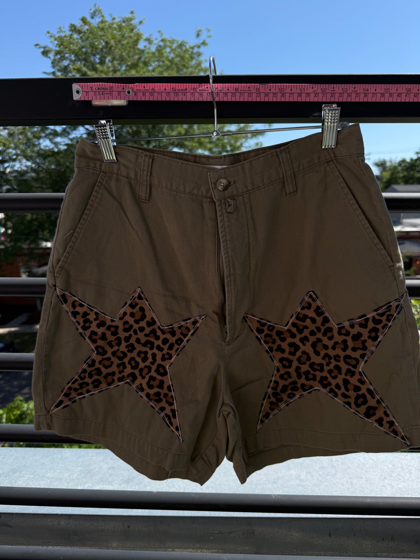 Cheetah grandpa shorts(28)
