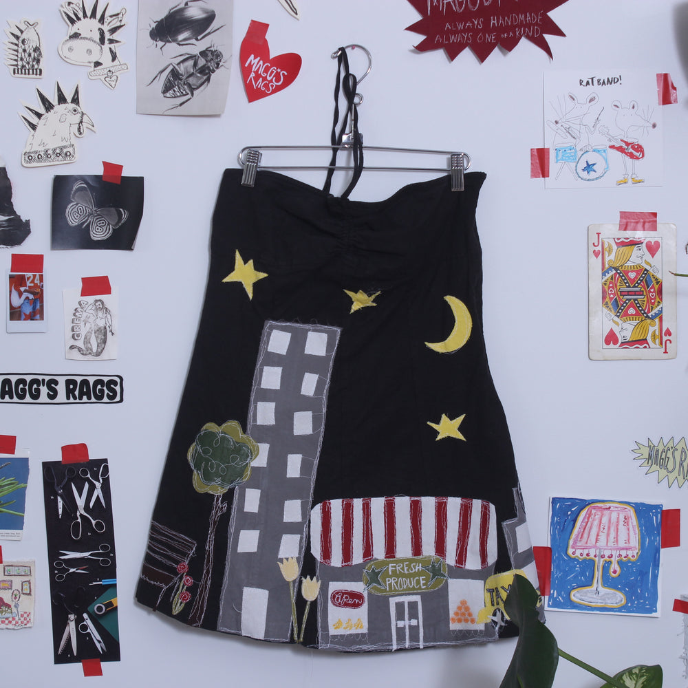
                      
                        NYC 360° dress(medium)
                      
                    