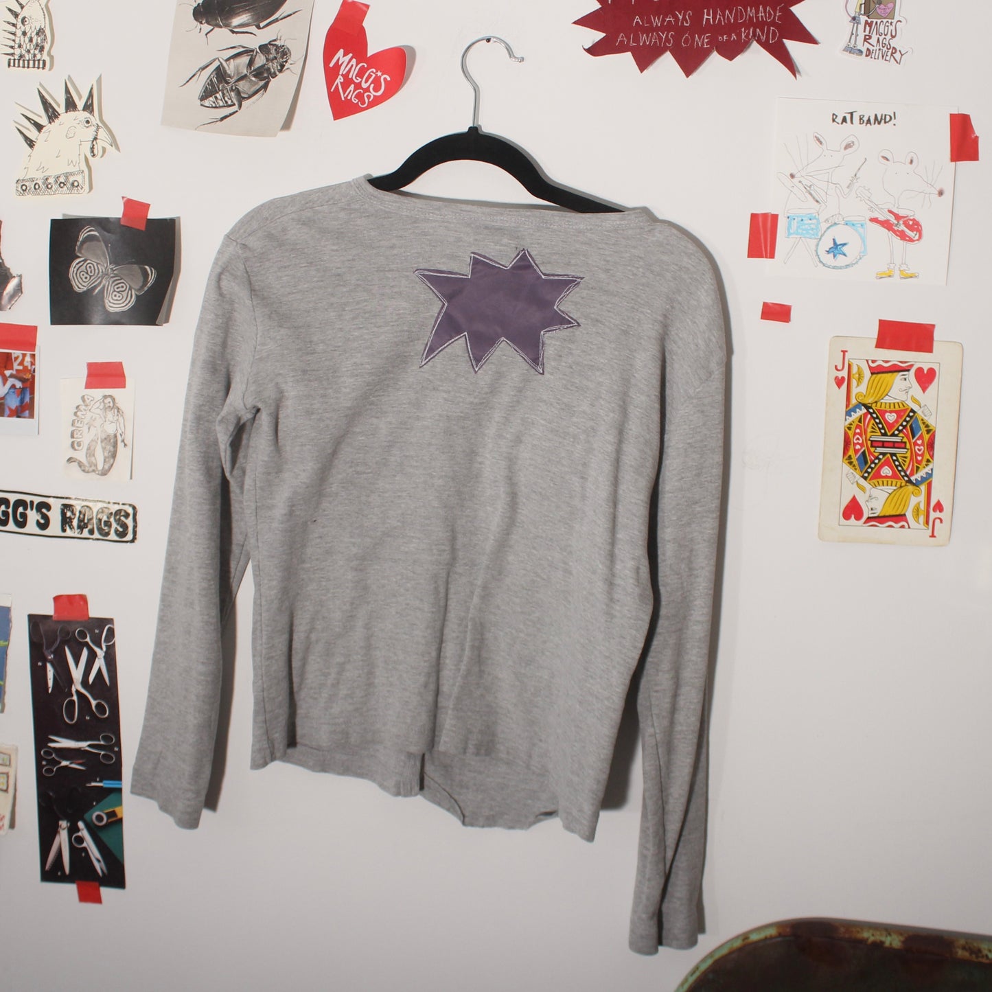 Abstract butterfly long-sleeve(medium)