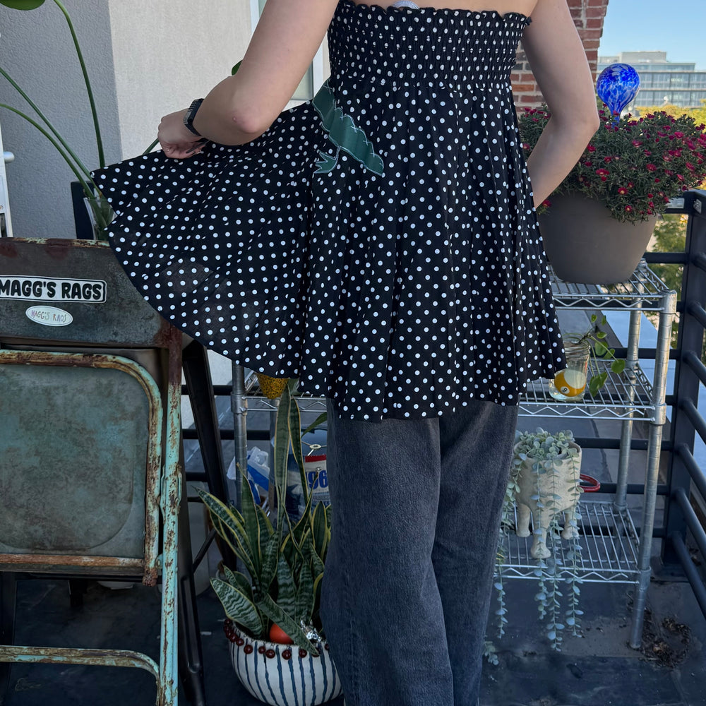 Wrap around gator shirt/skirt(small)