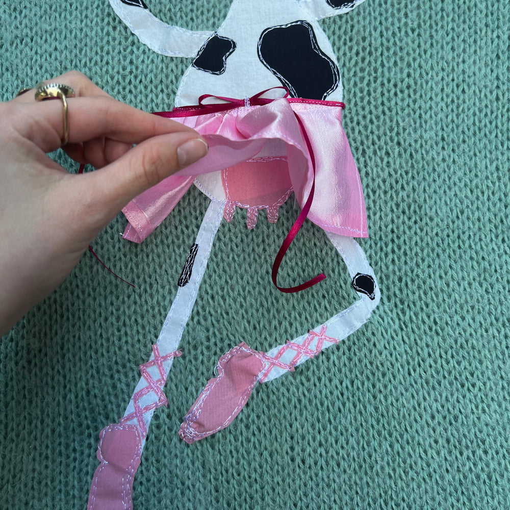 
                      
                        Mizz ballerina cow(XL)
                      
                    