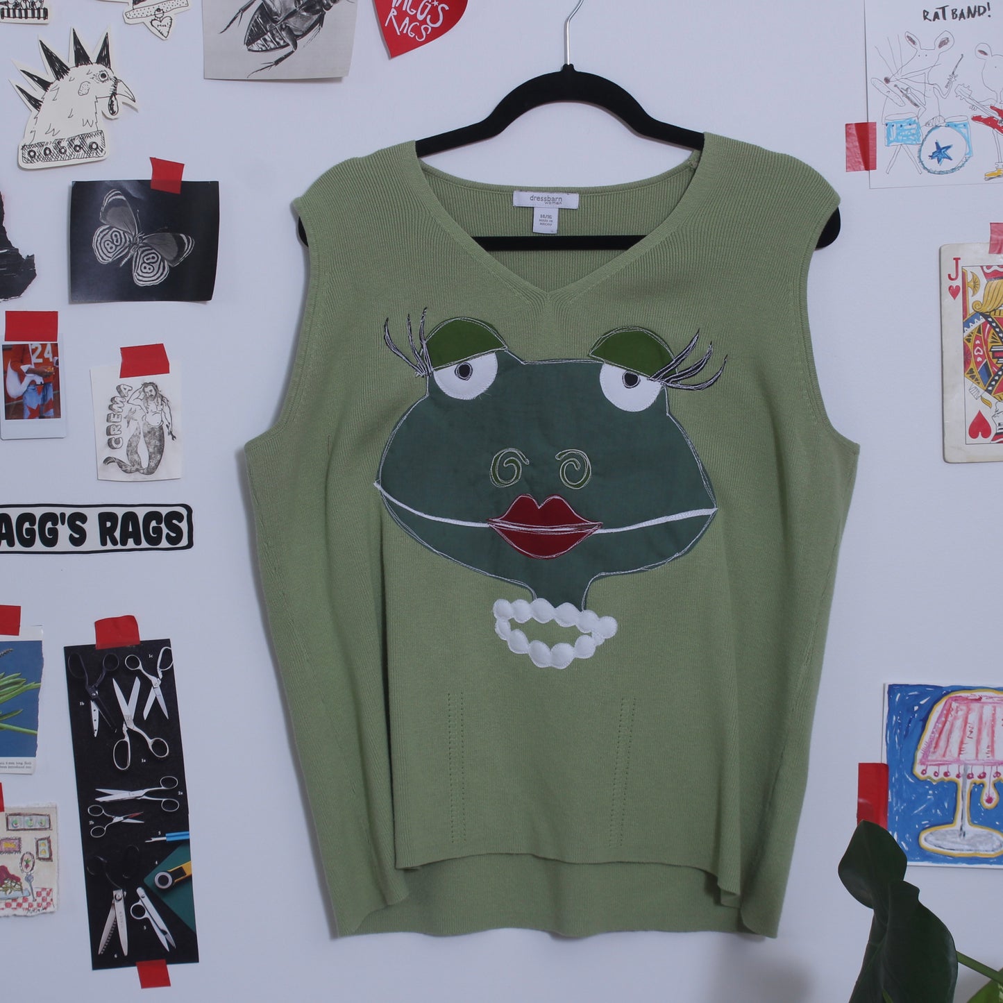 Sassy miss frog tank(XL)