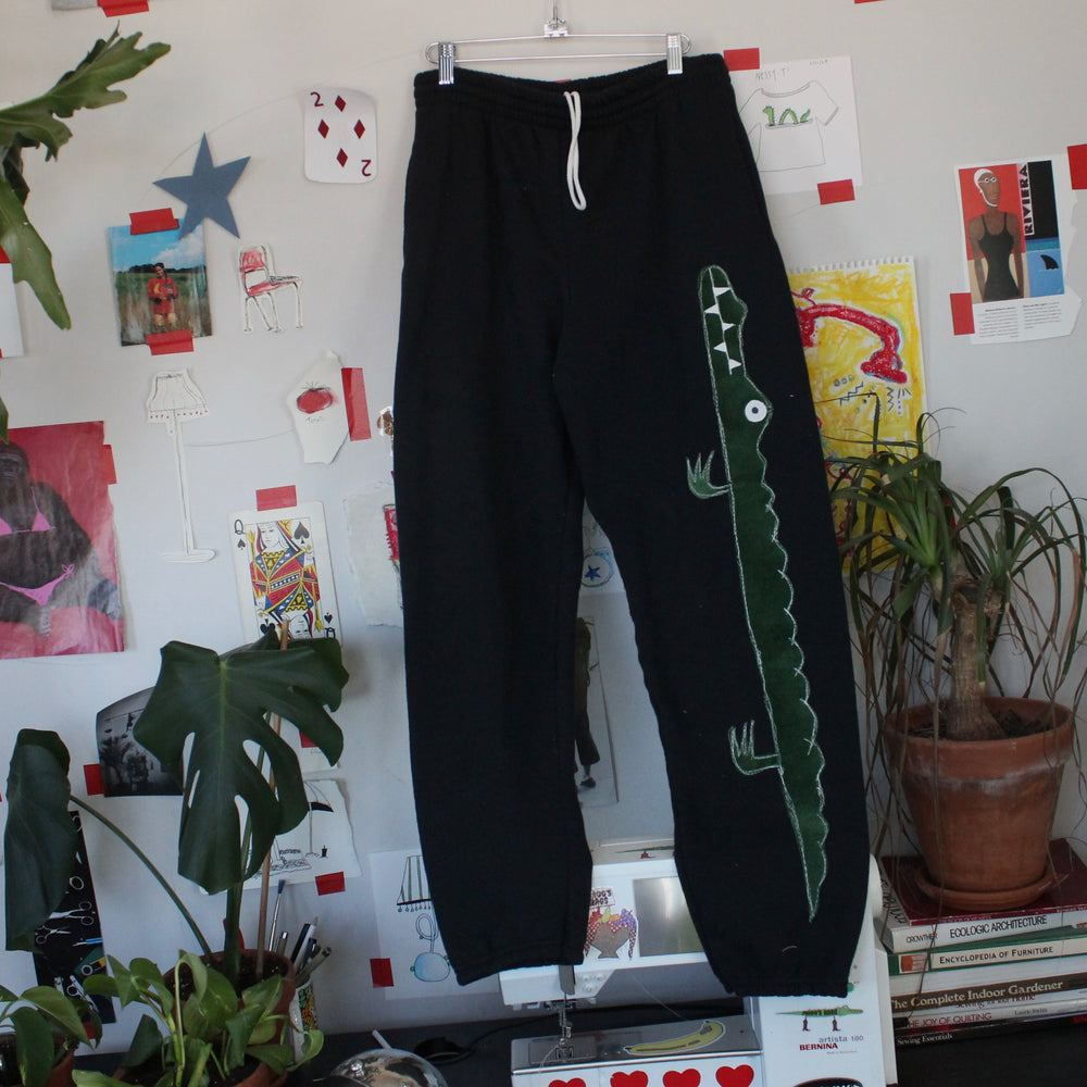 Gator leg joggers(medium)