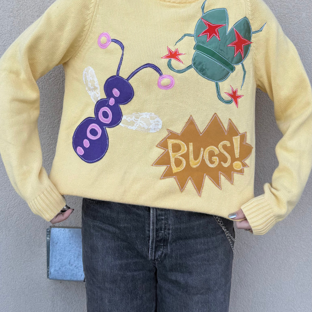 Bugs! Sweater(medium)