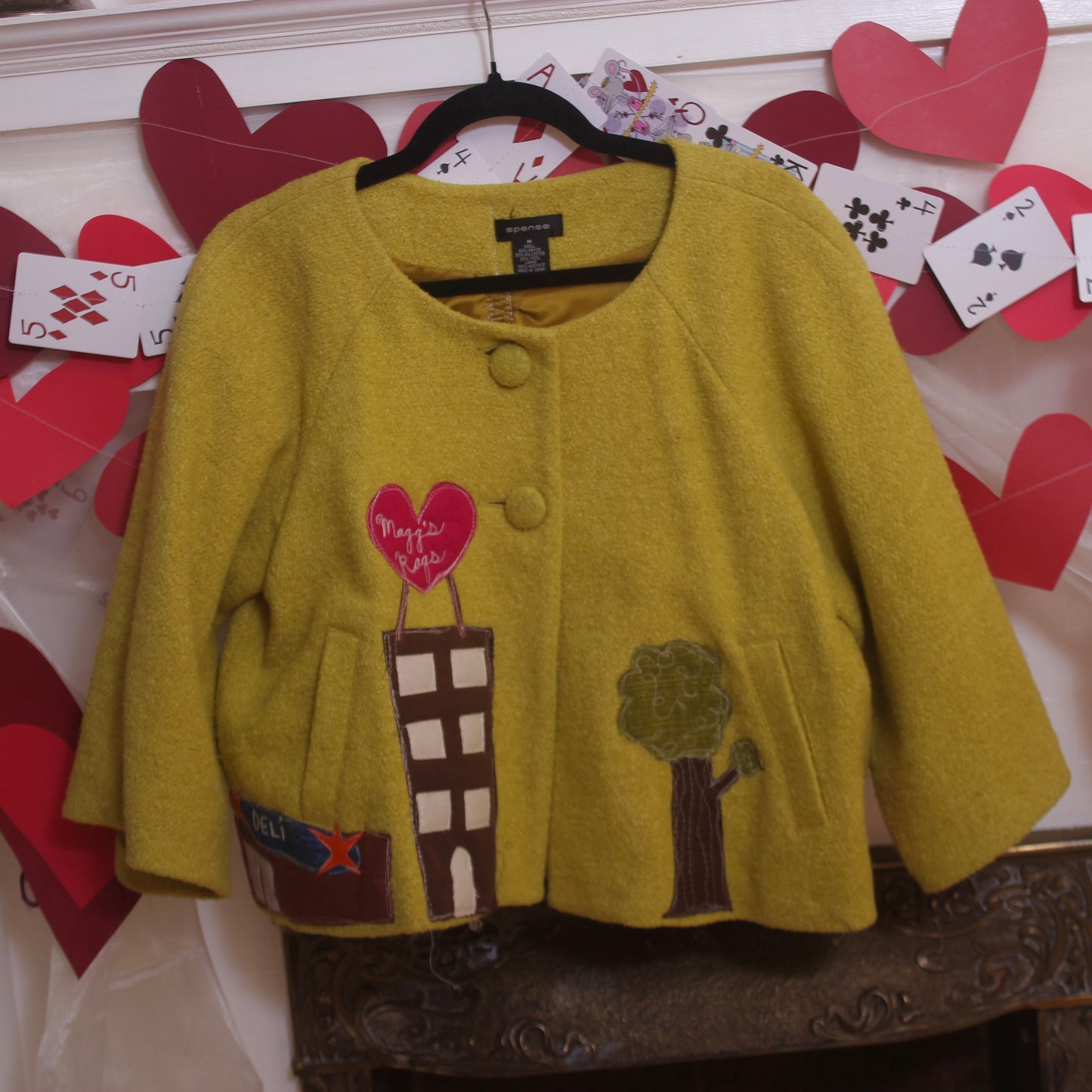 All around the city shrug(medium) - Magg's Rags 