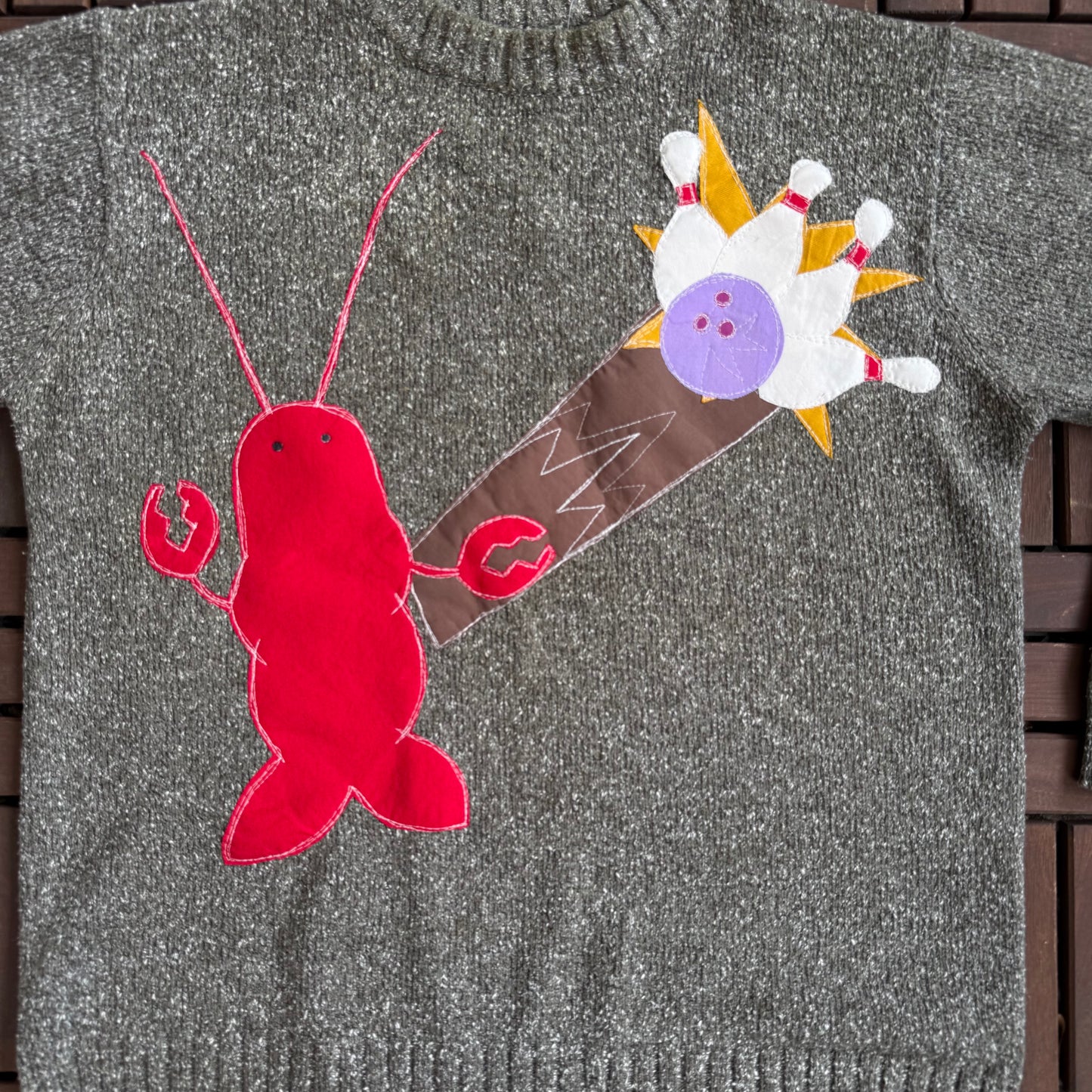 Lobster bowling sweater(large)