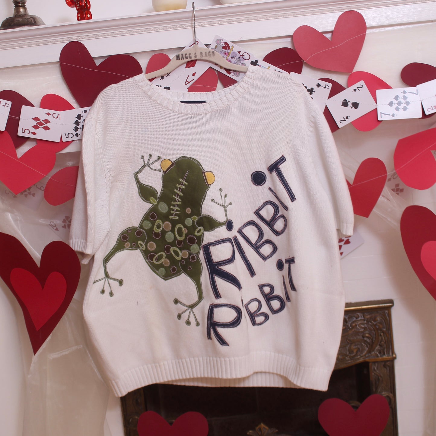 Ribbit ribbit frog sweater shirt(XL) - Magg's Rags 