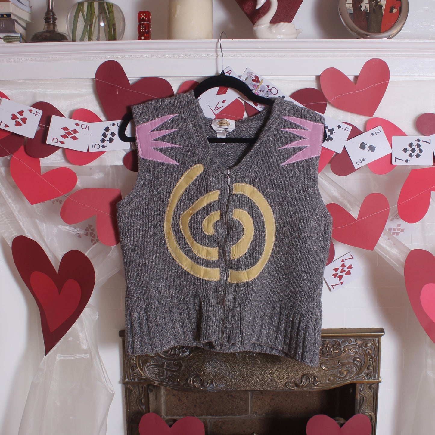 Swirl n’ spike vest(medium) - Magg's Rags 