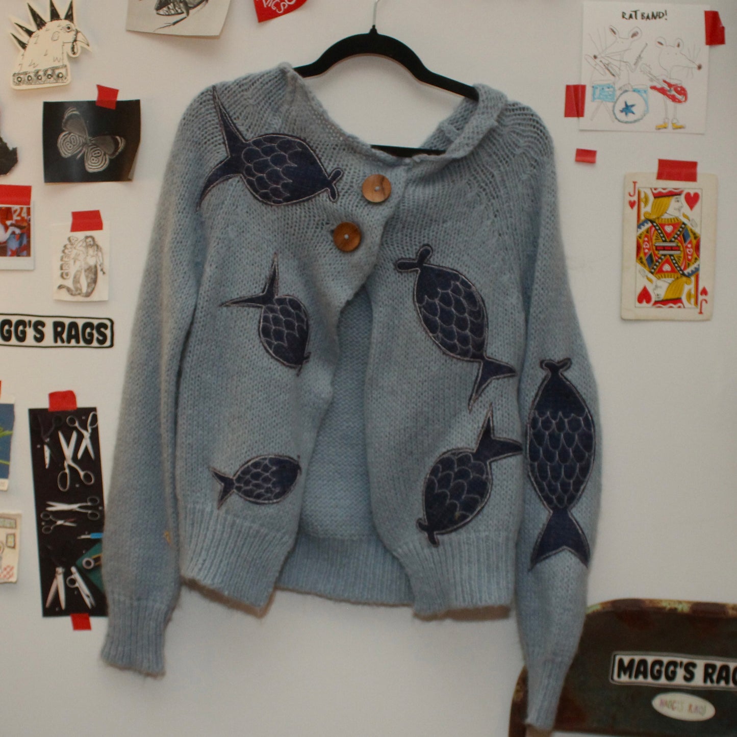 Fish fish fish cardigan(medium)