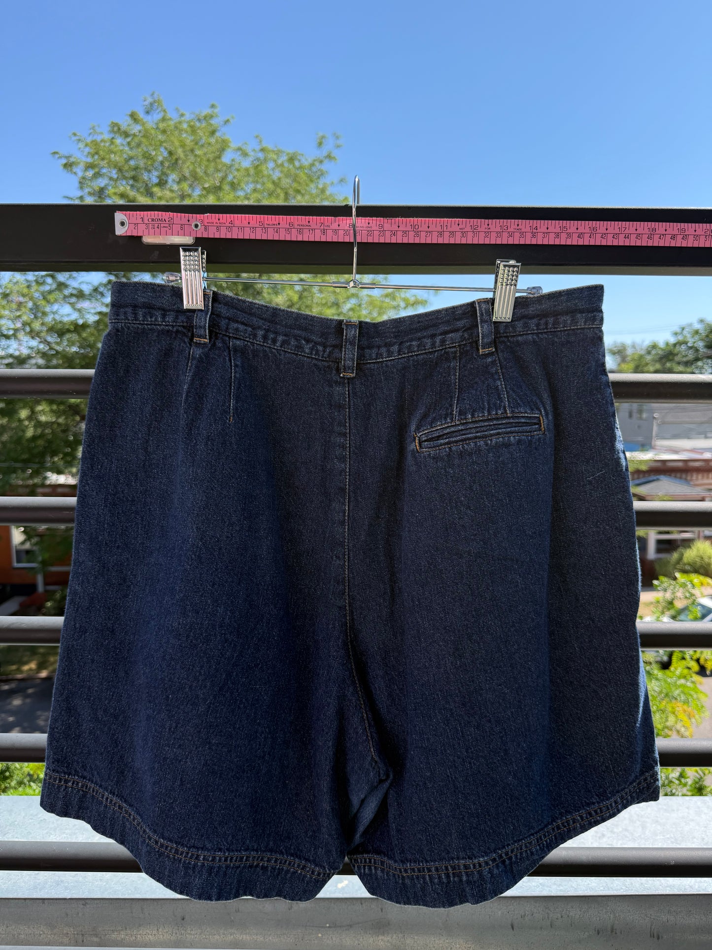 Chicken leg jorts(32)