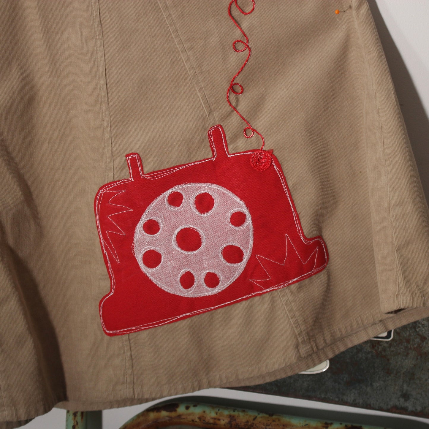 Wrap around telephone skirt(18)