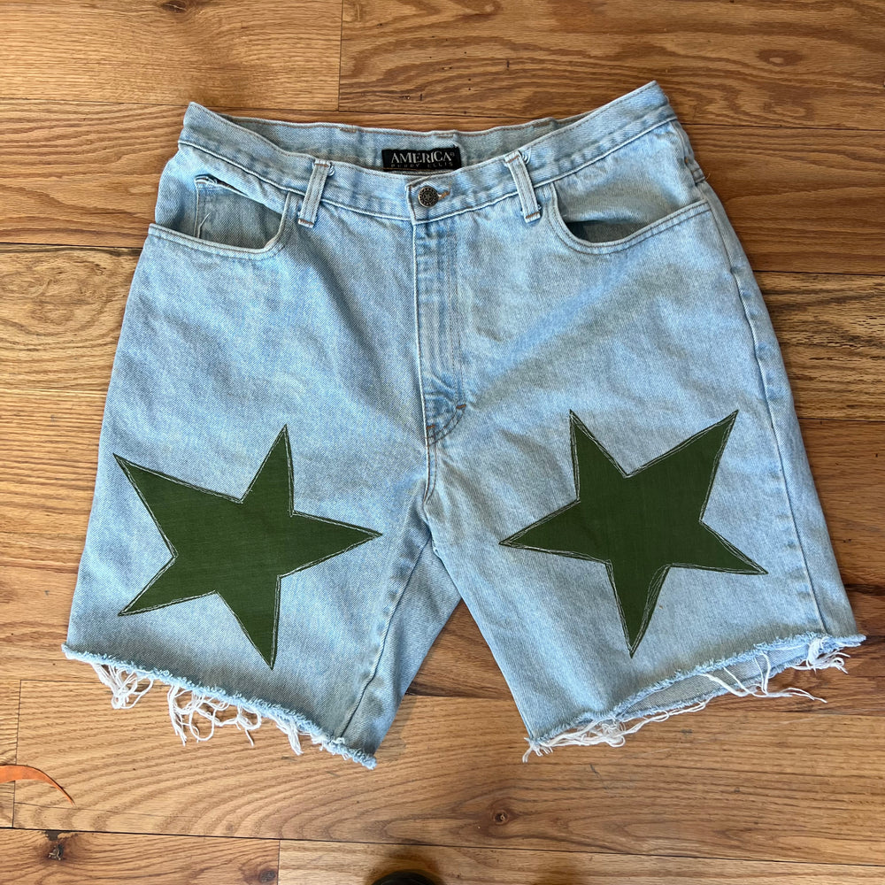 Green star jorts!(32)