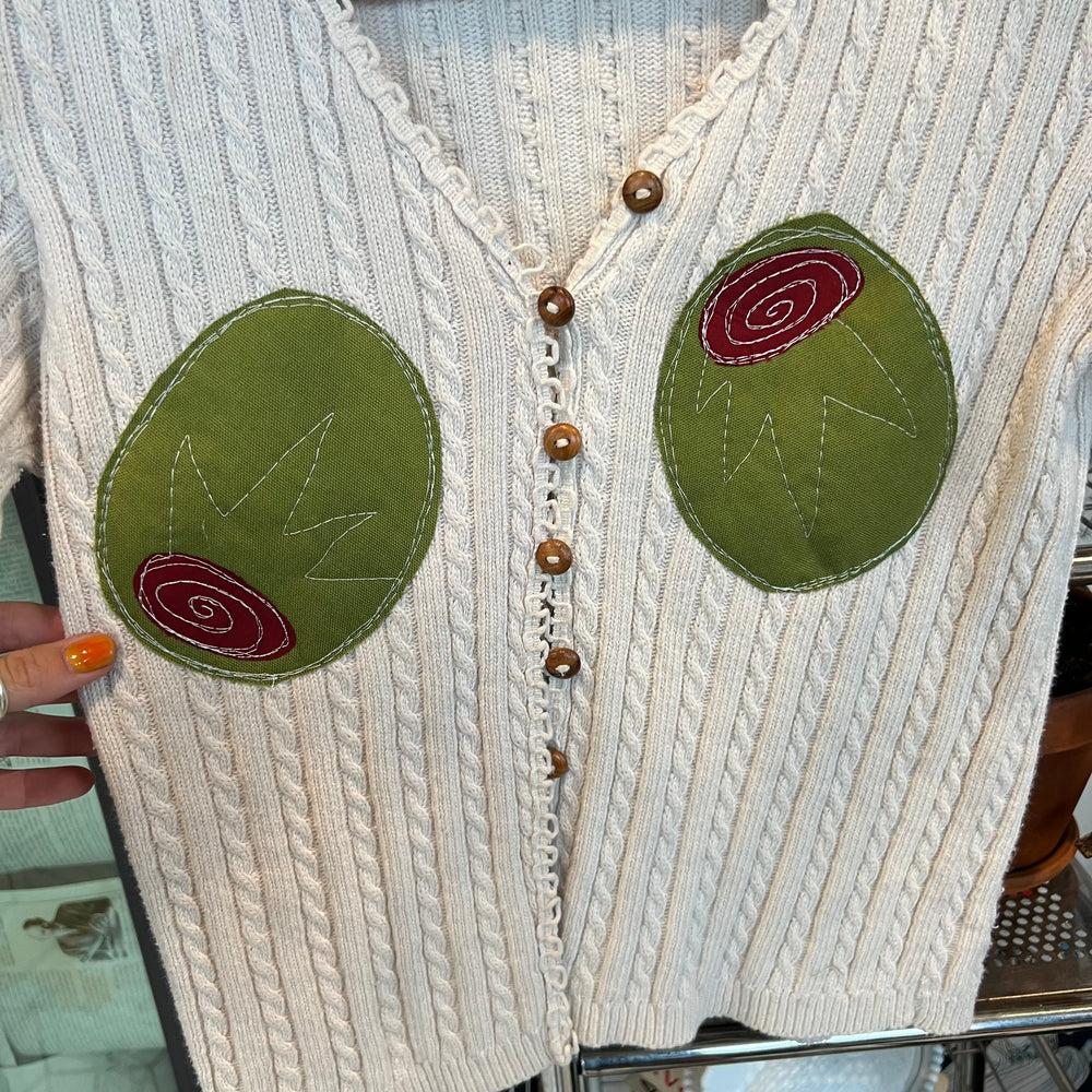 Olive(•)(•)’s button up(medium)