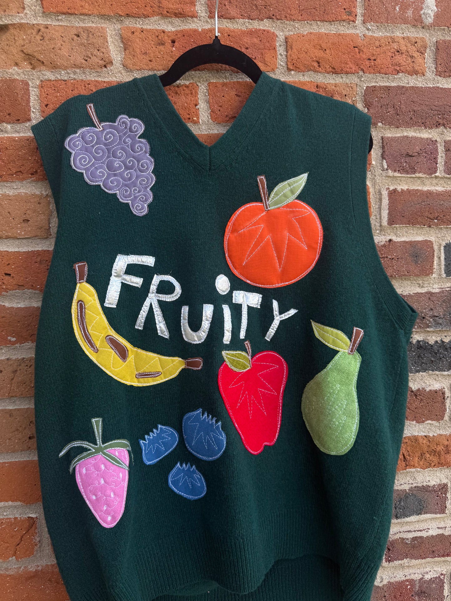 Fruity fruit sweater vest(L)