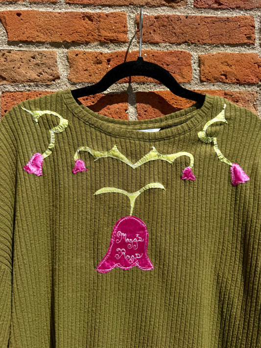Spikey floral trim top(S/M)