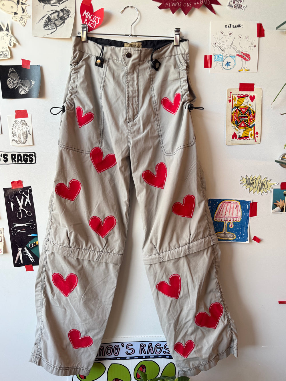 All over heart zip off knee hiking pants(4)