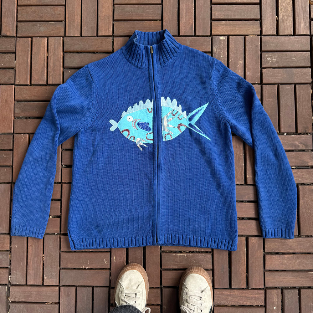 Split front fish zip up(medium)