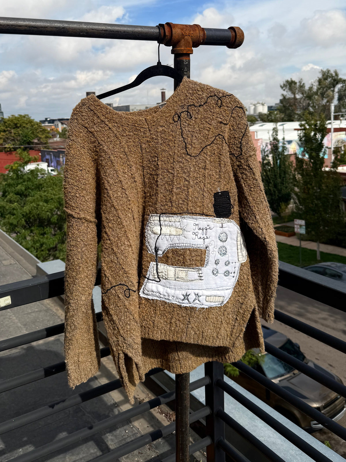 Sewing machine 360° sweater(L)