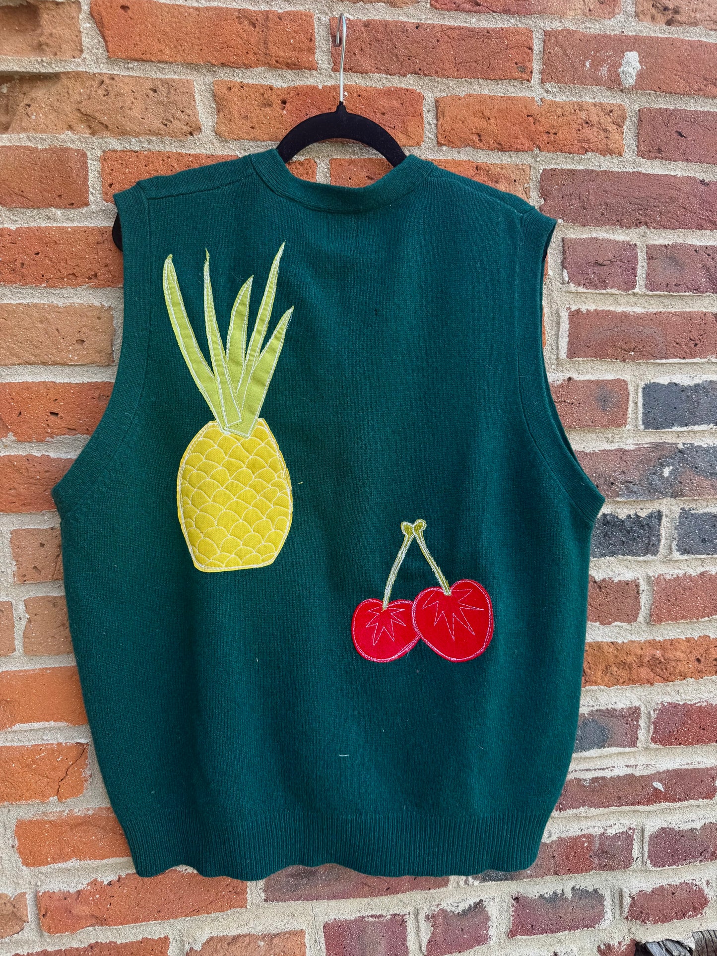 Fruity fruit sweater vest(L)