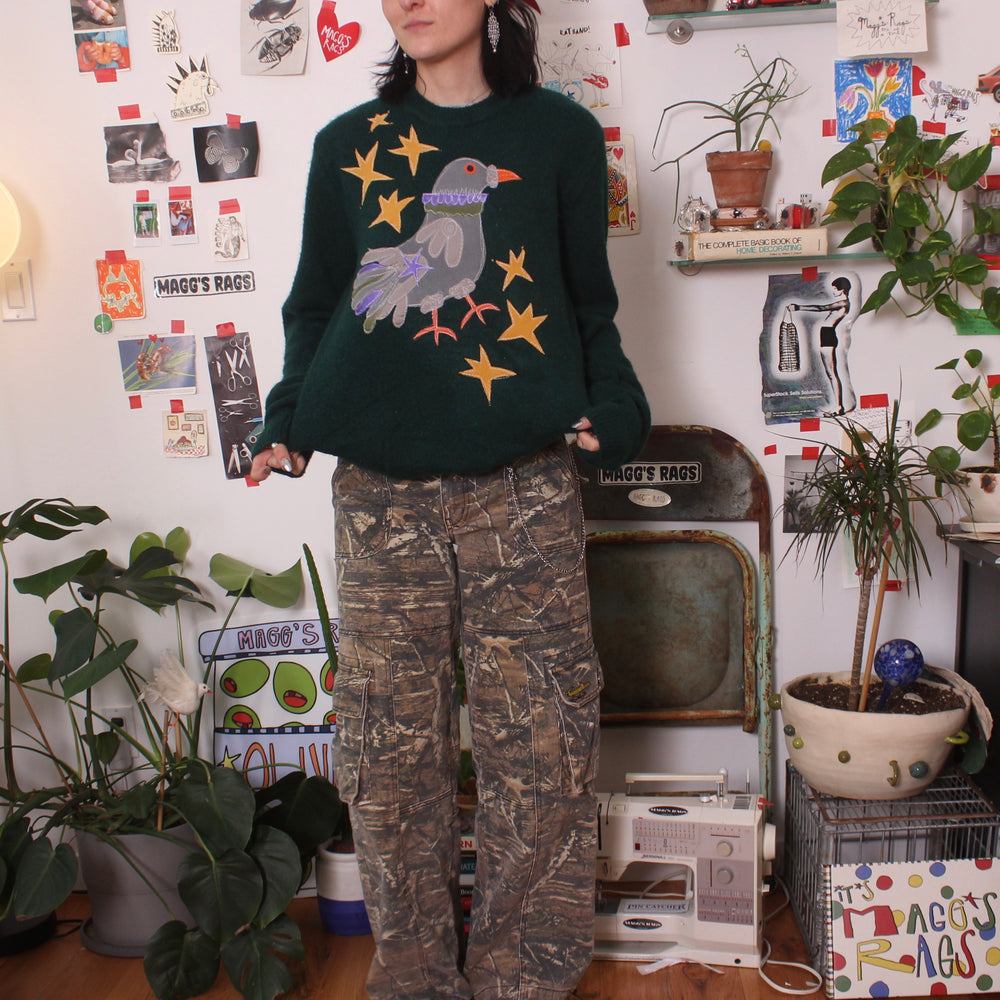 Pigeon n’ Star sweater(large)