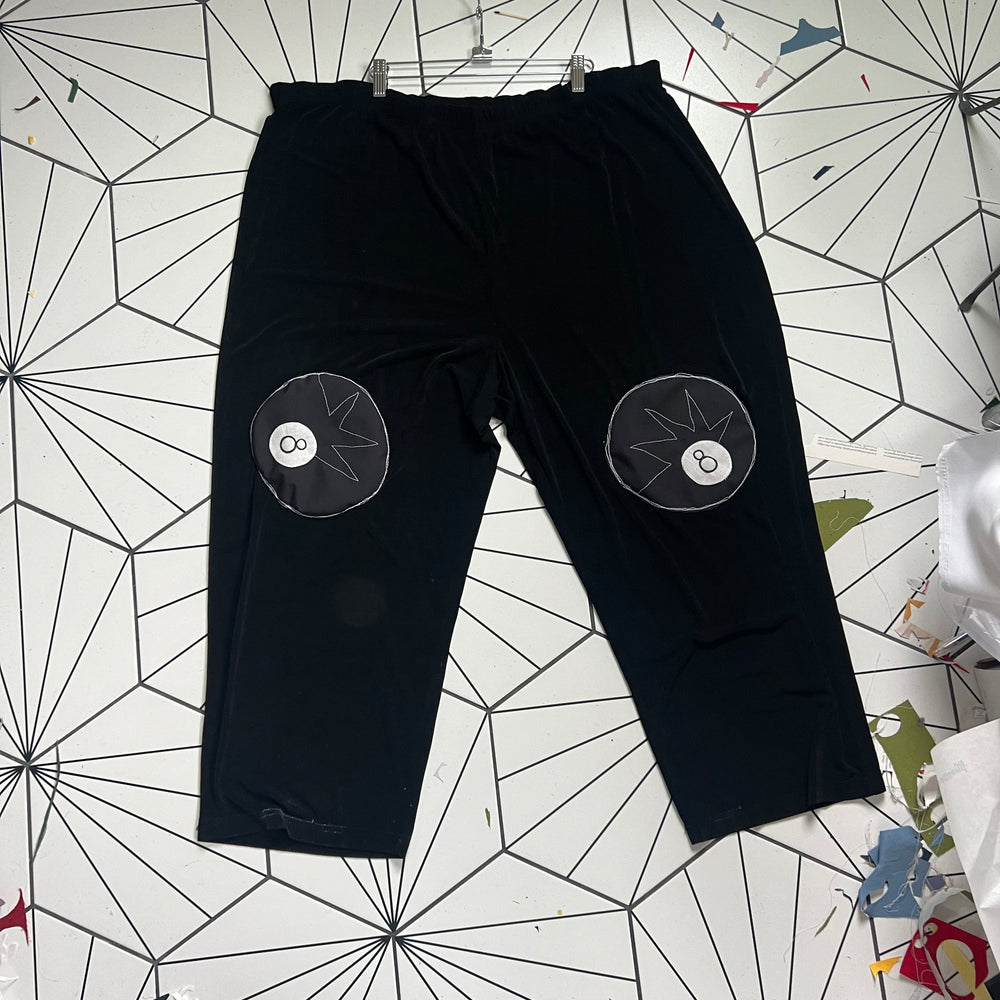 8 ball knees(3XL)