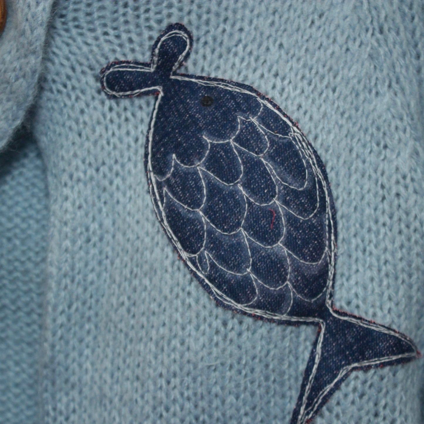 Fish fish fish cardigan(medium)