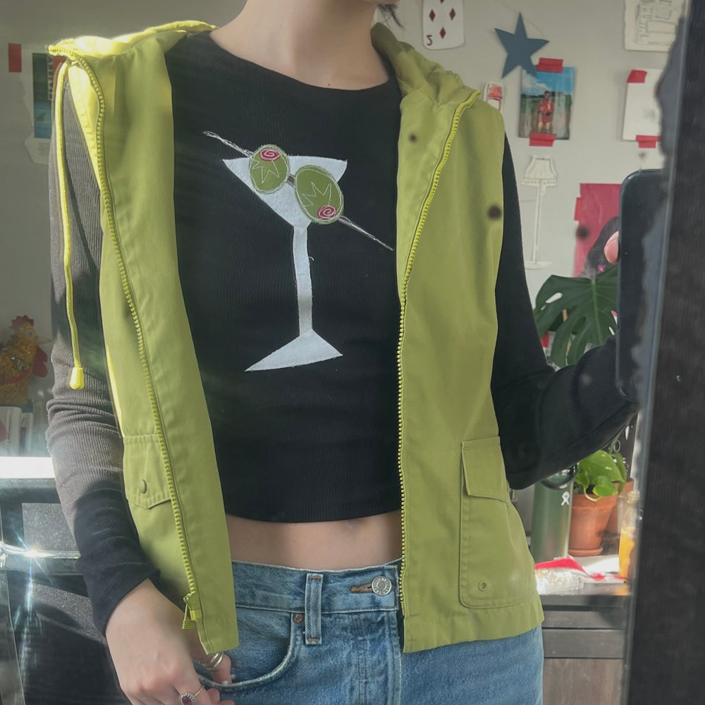 
                      
                        Martini tee(small)
                      
                    