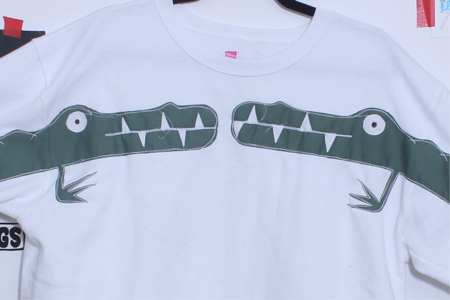 Gator smooch crewneck(Large)