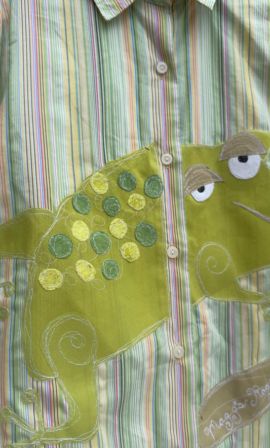 Frog n’ Lily pad button up(XL)