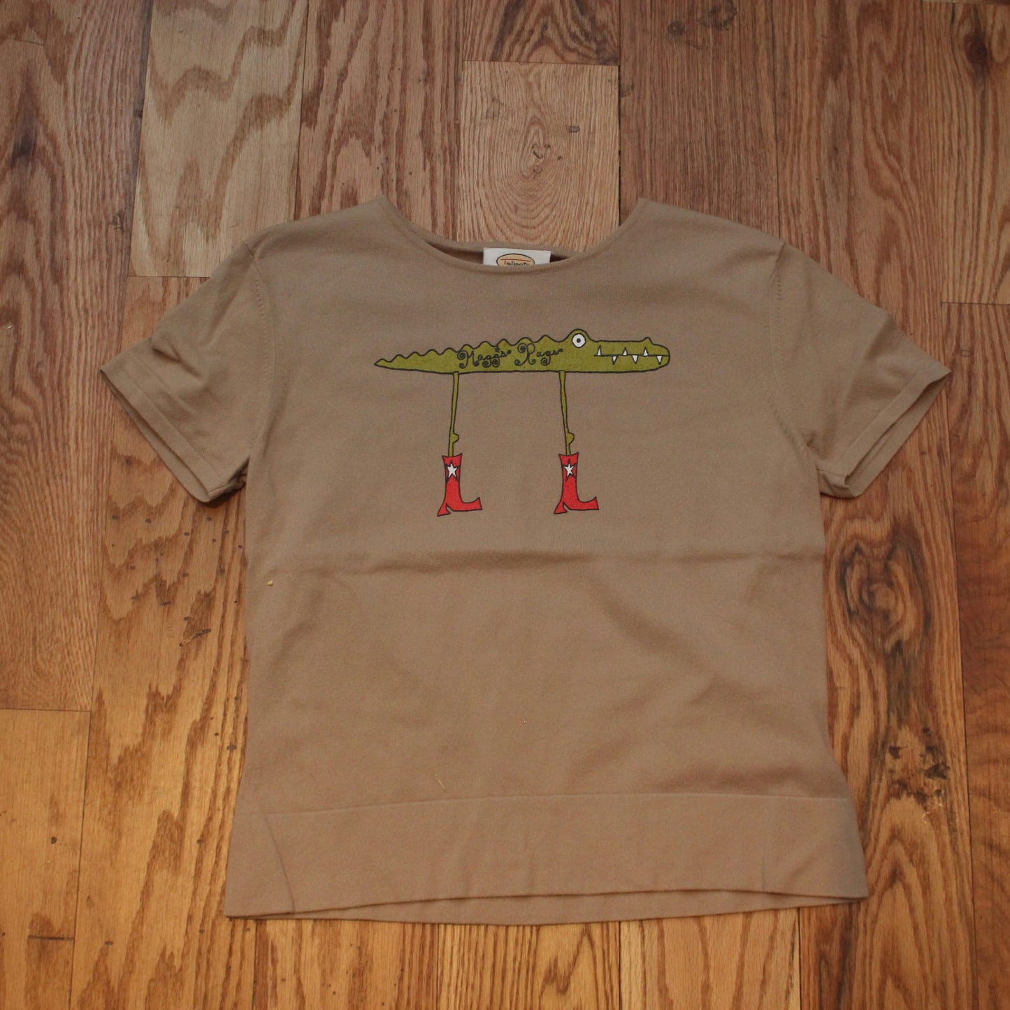 Gator n’ boots tee(medium)