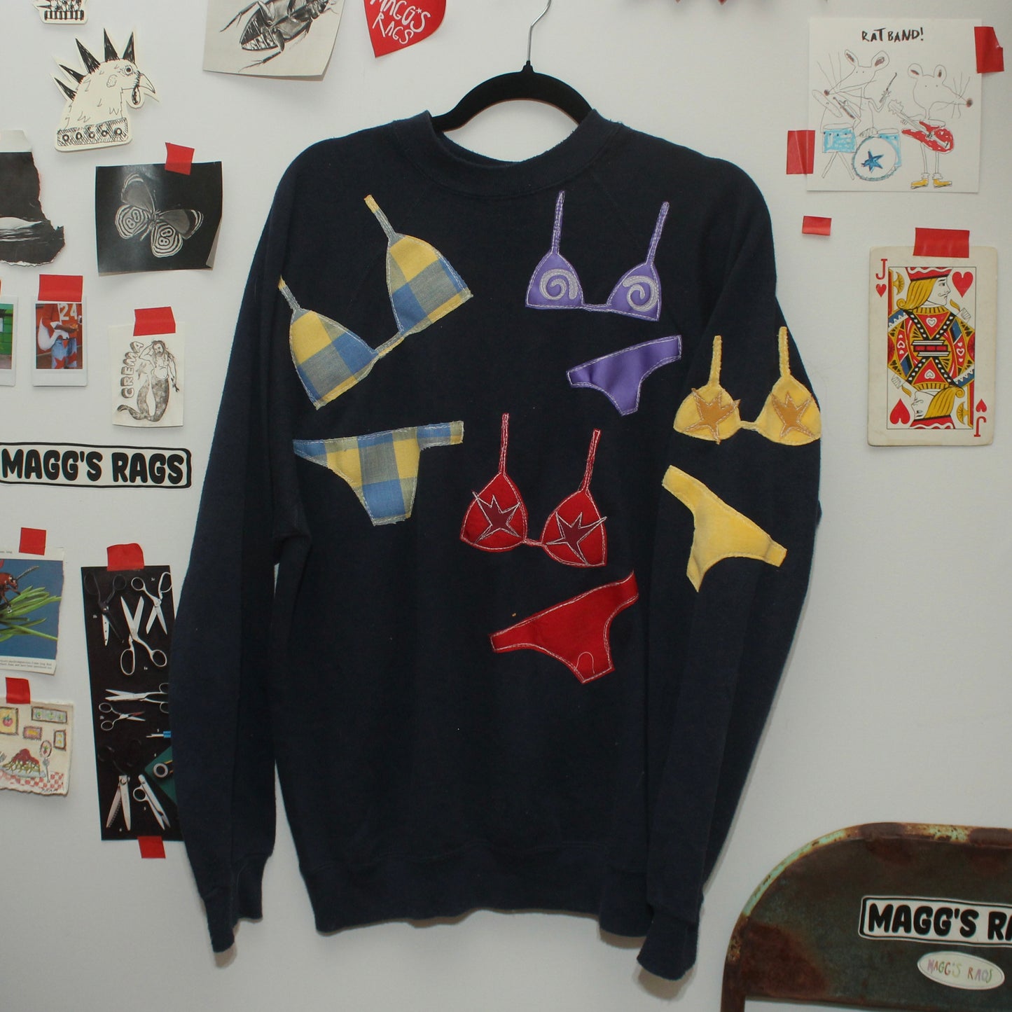 Bikinis all over crew(large)